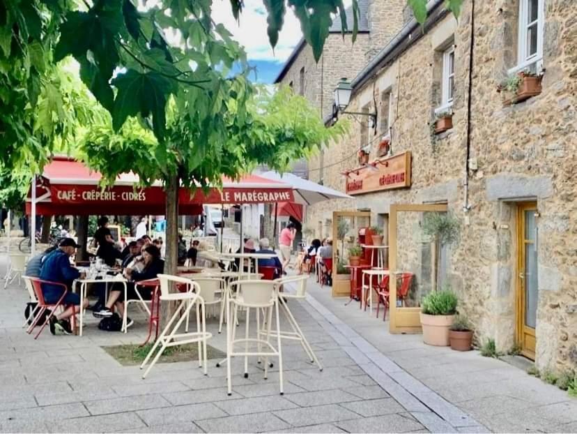 Appartement Cosy 1 Chambre Pour 2 Pers - Renove - Terrasse - Parking Dinard Buitenkant foto