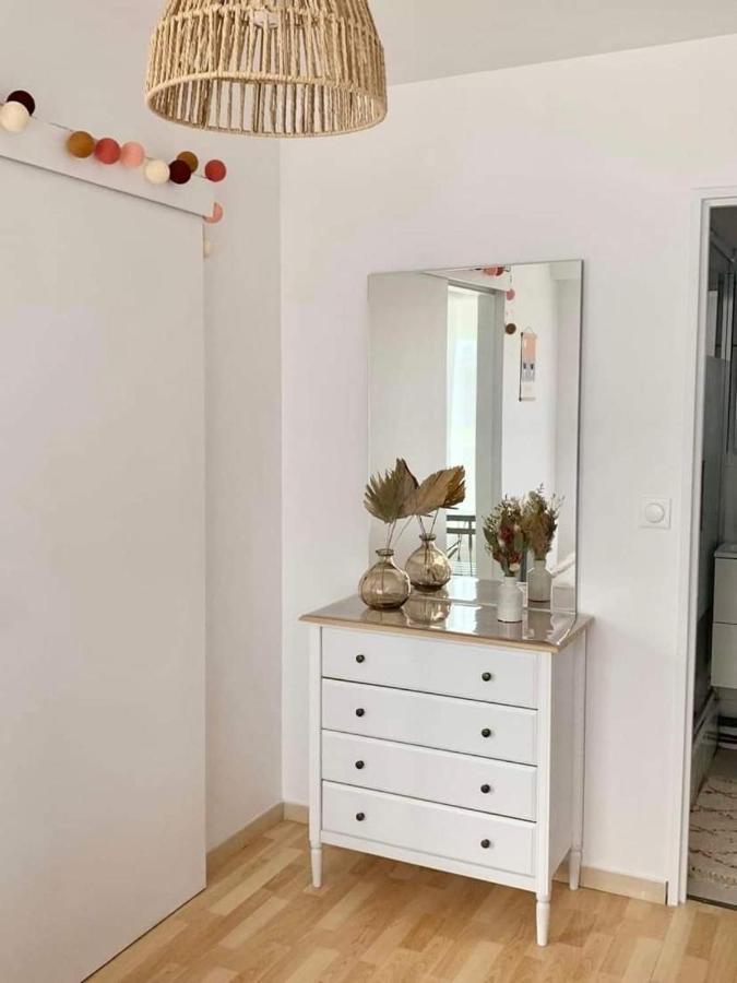 Appartement Cosy 1 Chambre Pour 2 Pers - Renove - Terrasse - Parking Dinard Buitenkant foto