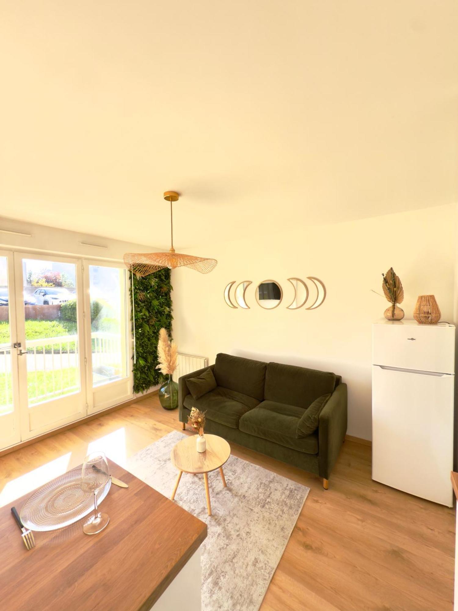 Appartement Cosy 1 Chambre Pour 2 Pers - Renove - Terrasse - Parking Dinard Buitenkant foto